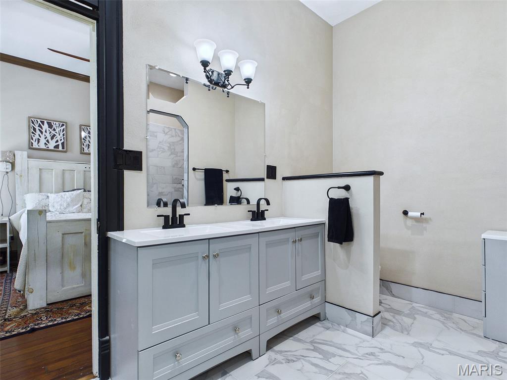 Edwards B F Add - Residential