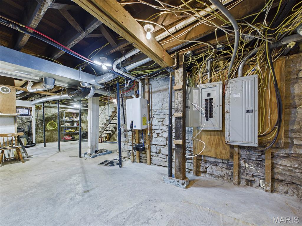Edwards B F Add - Residential