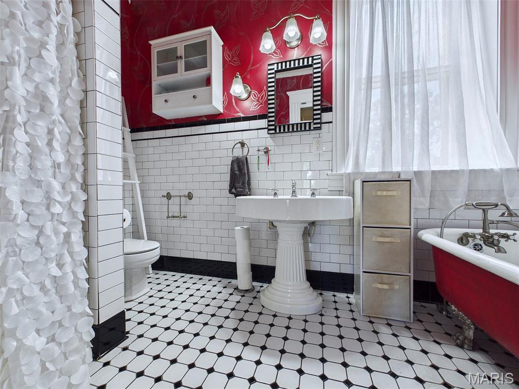 Edwards B F Add - Residential