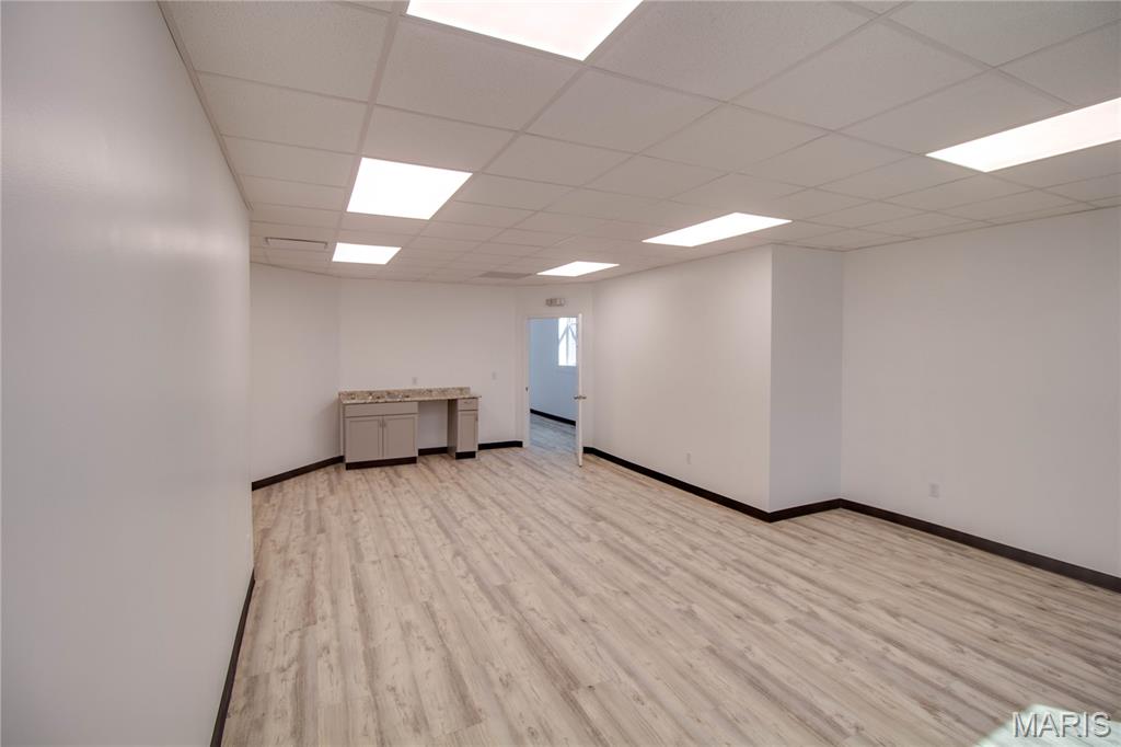 Not in a subdivision - Commercial Lease