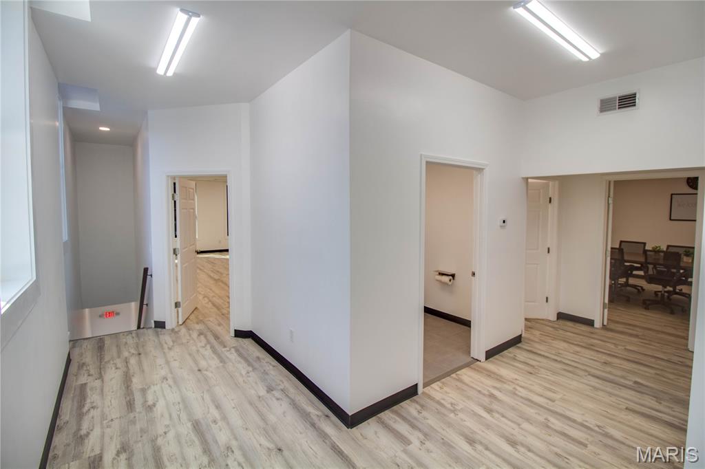Not in a subdivision - Commercial Lease