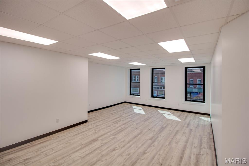 Not in a subdivision - Commercial Lease