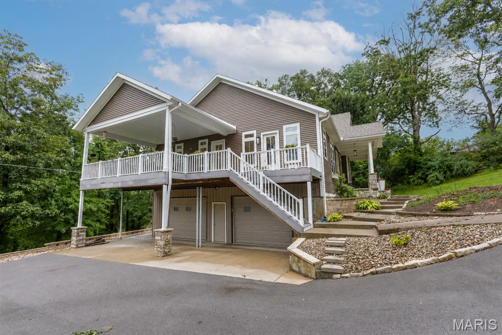 Whispering Heights - Residential