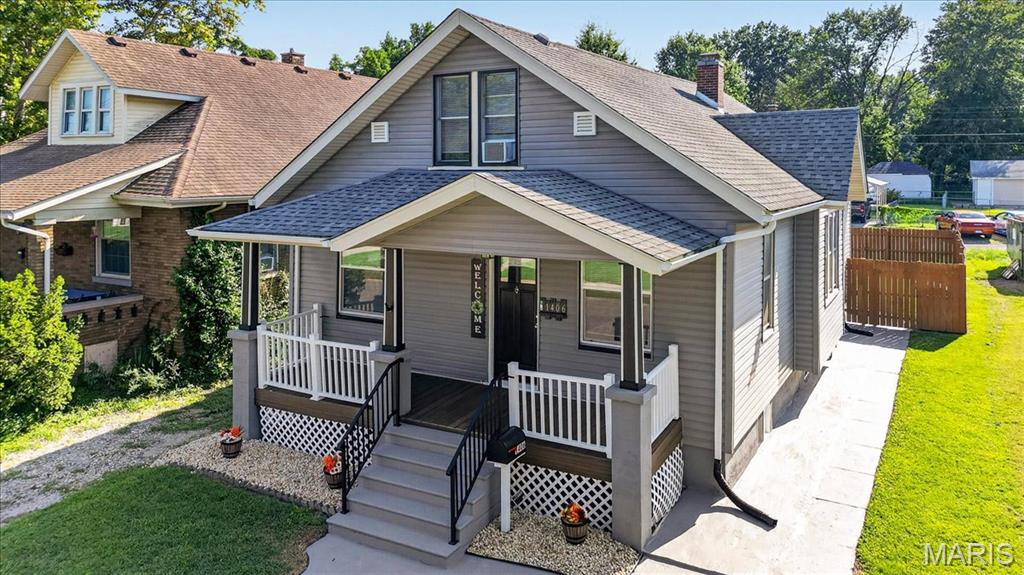 Twelve Oaks - Residential