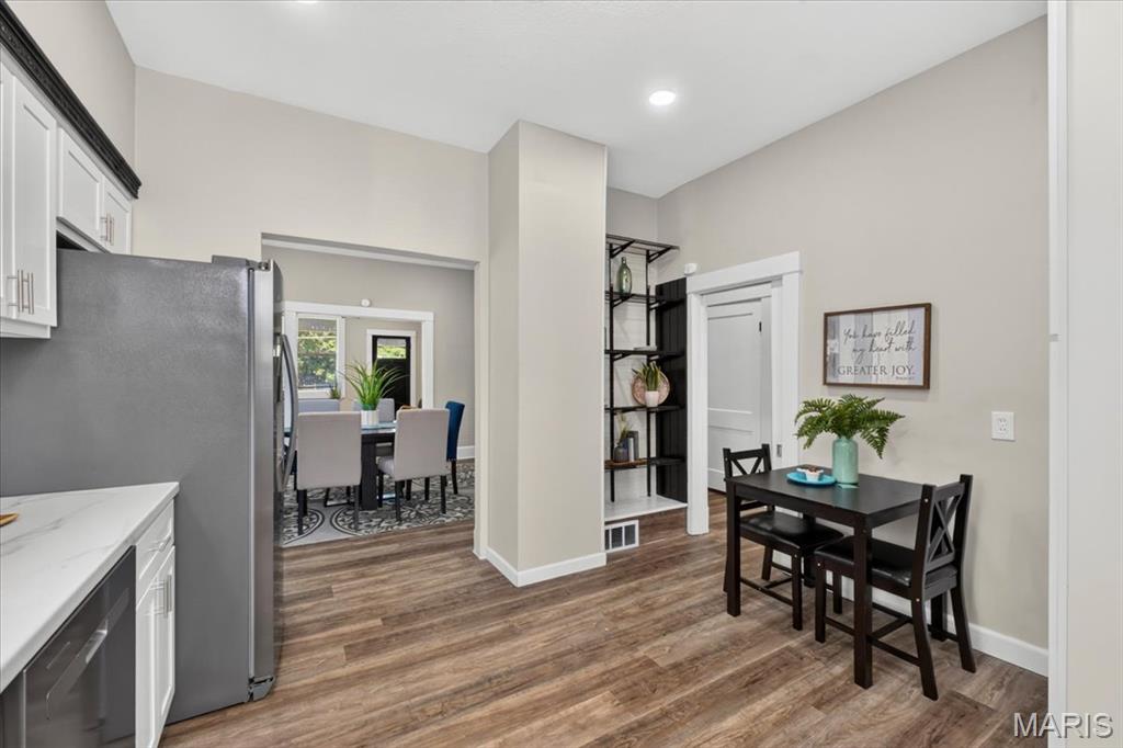 Twelve Oaks - Residential