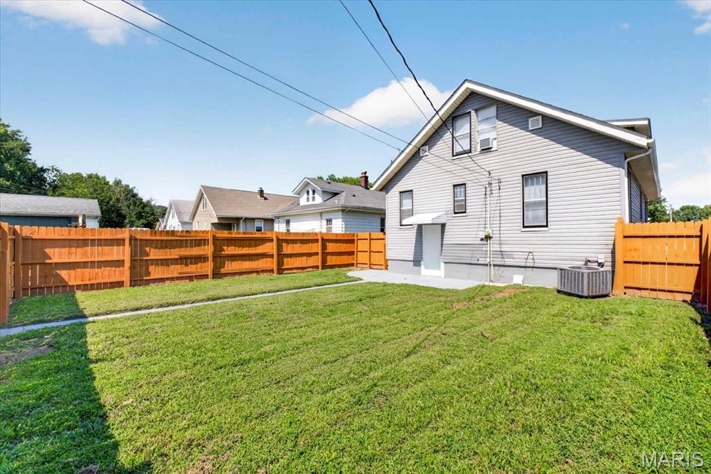 Twelve Oaks - Residential
