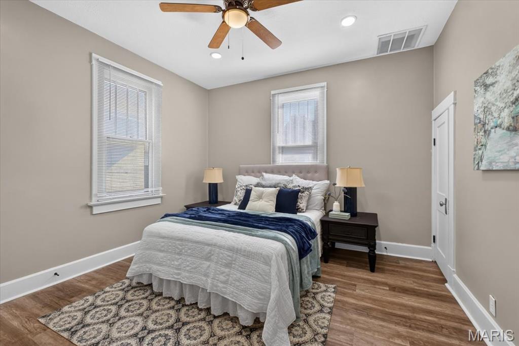 Twelve Oaks - Residential