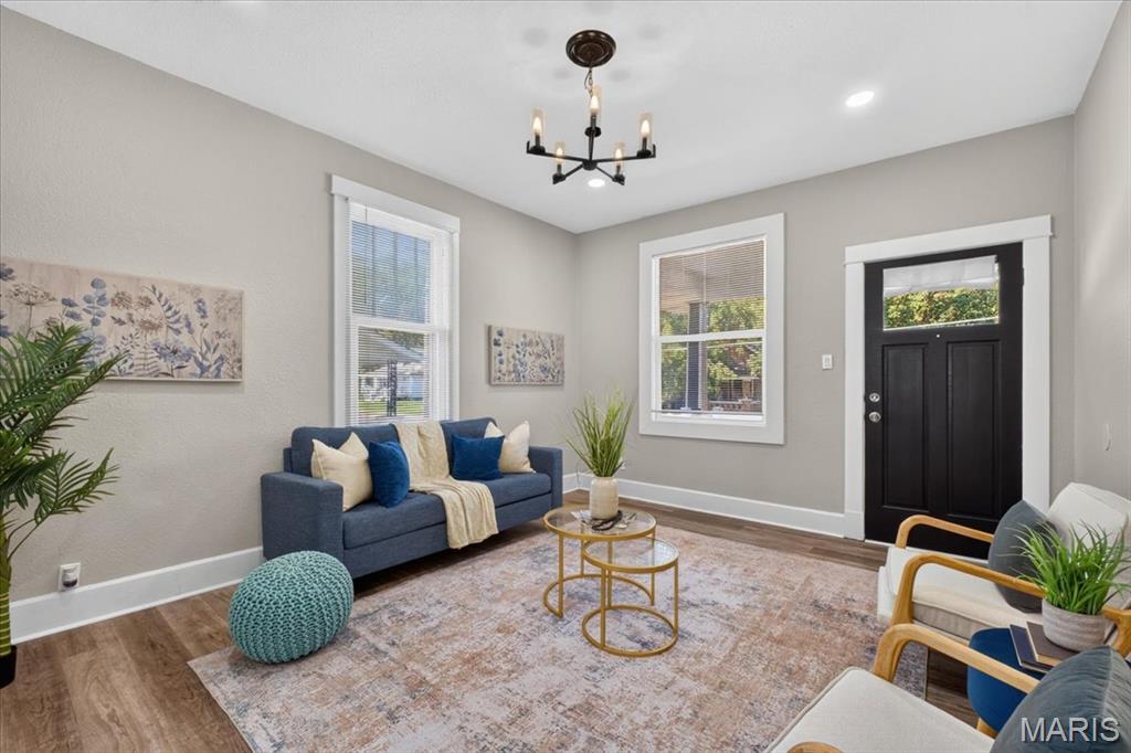 Twelve Oaks - Residential