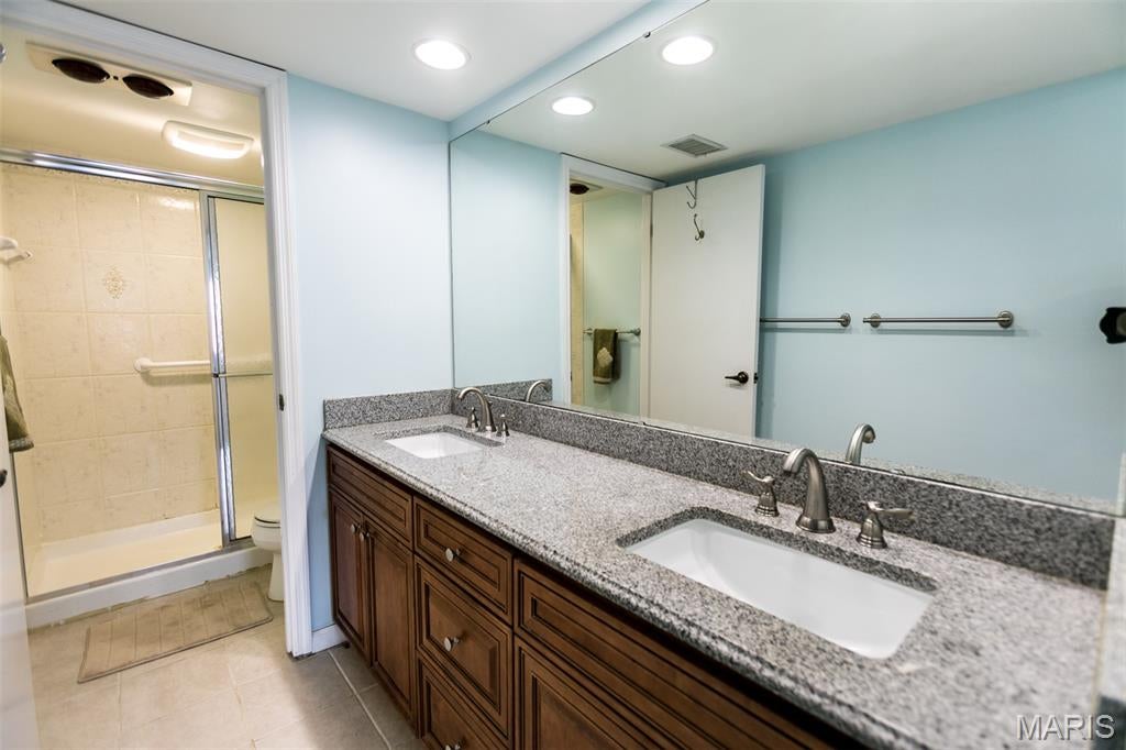 Golfview On The Green Condo - Residential Lease