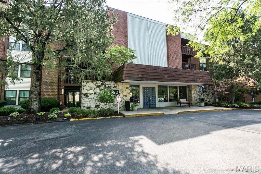 Golfview On The Green Condo - Residential Lease