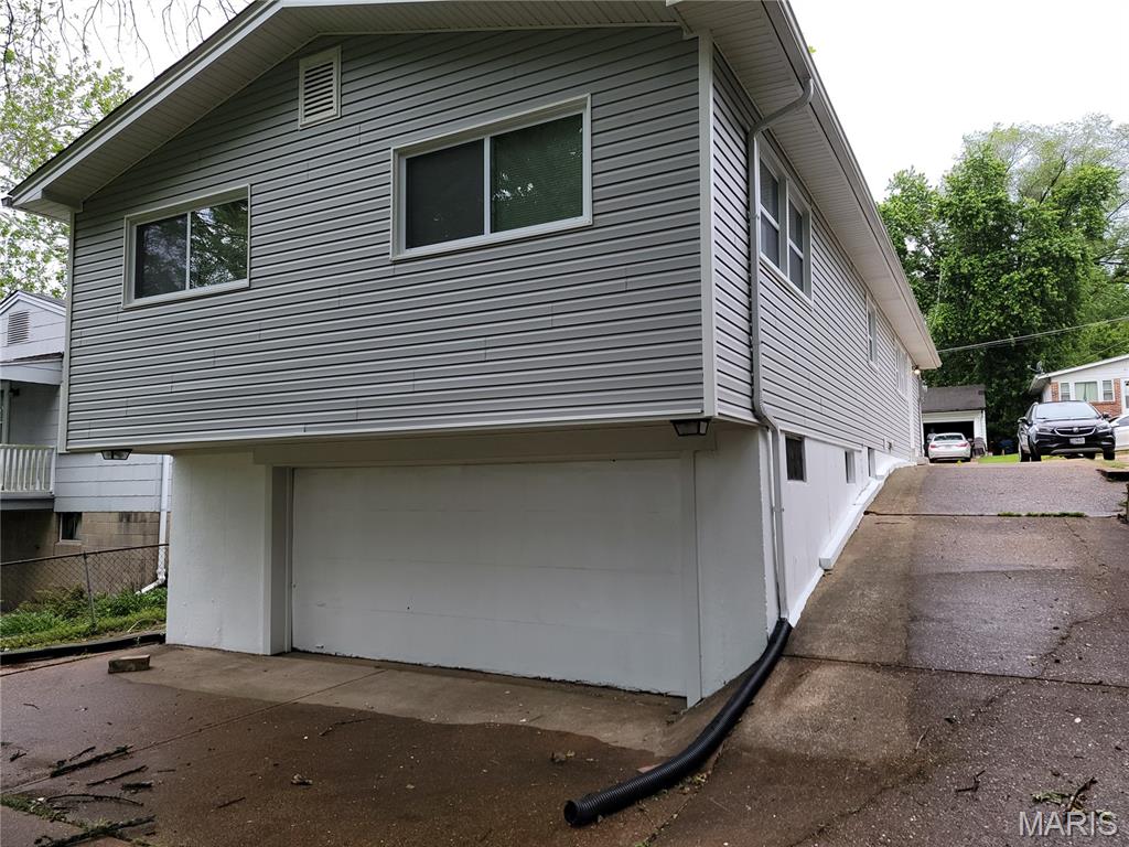Florissant Road Terrace - Residential Lease