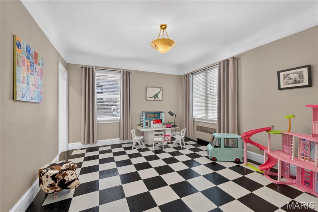 7507-7509 Cromwell Condo - Residential
