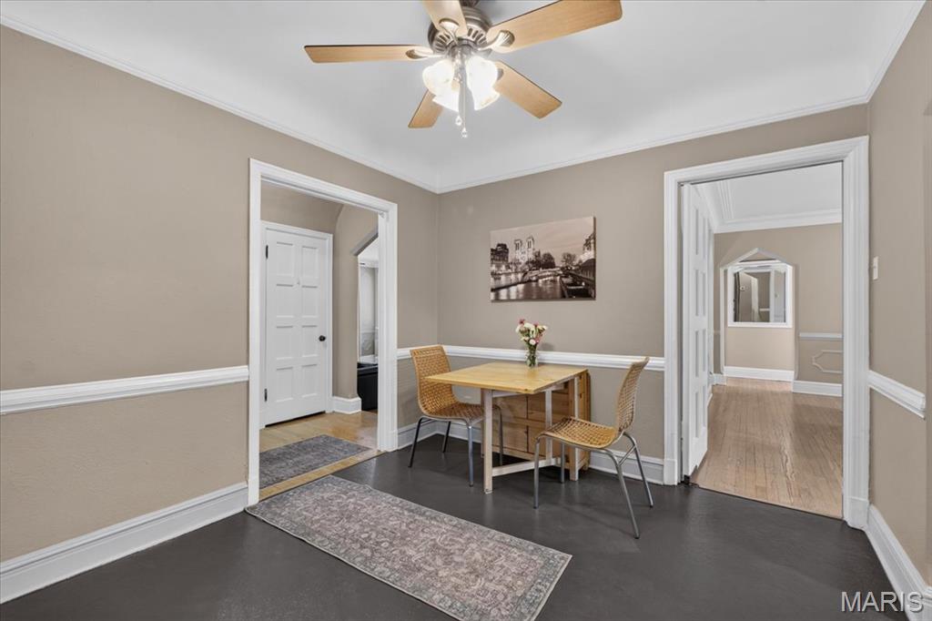 7507-7509 Cromwell Condo - Residential