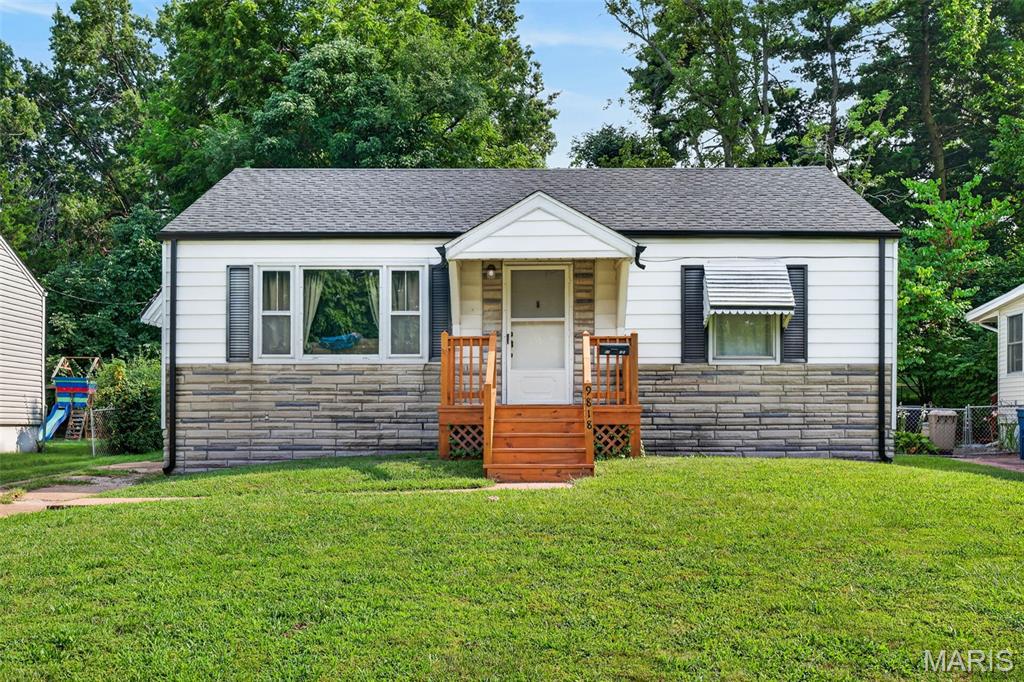 Welcome home to this charming 2-bedroom, 1-bathroom home offering a great combination of character, updates, and additional living space. Step inside to find beautiful hardwood floors that flow throughout the main level, creating a warm and inviting feel. The main-floor bathroom has been updated with a clean, modern look. Toward the back of the home, you’ll find a spacious addition that provides plenty of flexibility and is perfect for entertaining, relaxing, or creating an additional family room or dining space. Outside, the manageable backyard offers enough room to enjoy without requiring a ton of upkeep. The detached 2-car garage is equipped with electric and provides plenty of space for parking, storage, or a workshop. The basement offers a great amount of additional storage space and plenty of potential for the next owner. With the right finishing touches, it could be transformed into an additional living area, recreation room, home gym, or entertaining space. With hardwood floors, an updated bathroom, additional living space, a 2-car garage, and plenty of potential, this home has a lot to offer!