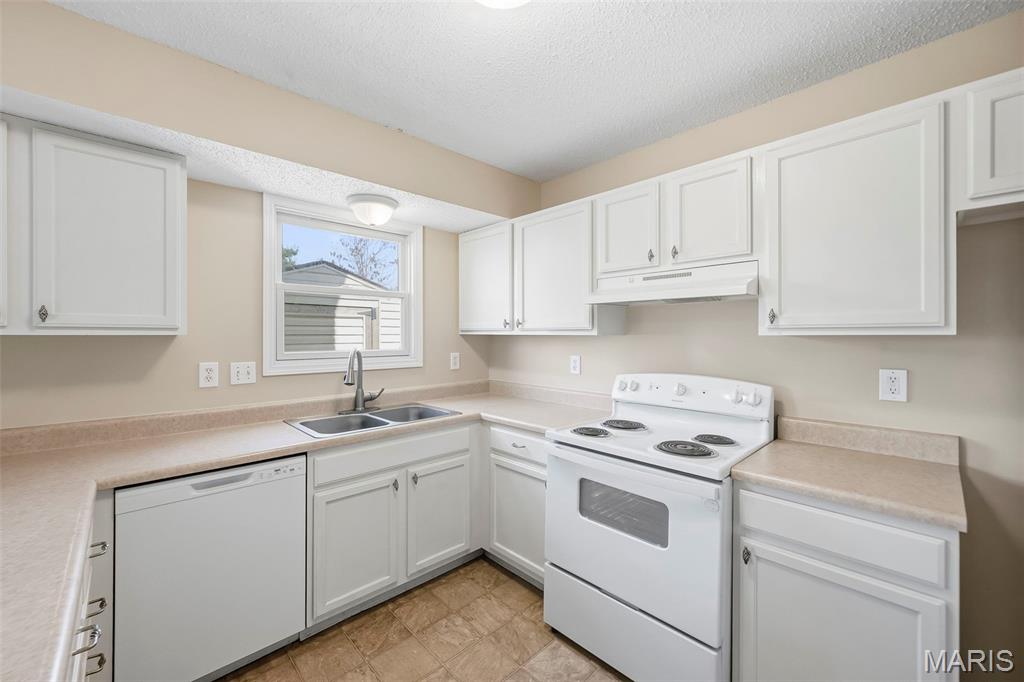 Stone Meadows Villas #3 - Residential
