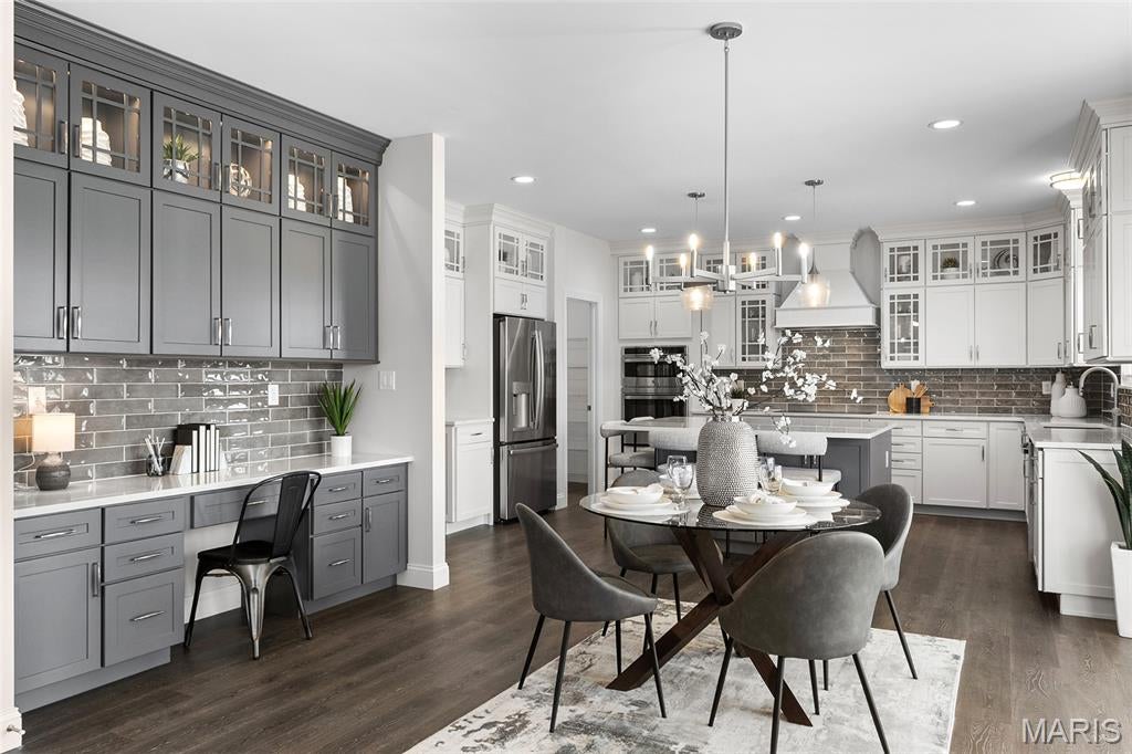 Walnut Hills - Residential