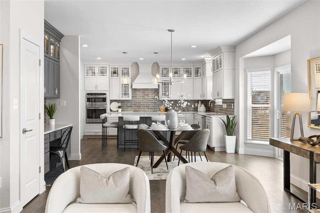 Walnut Hills - Residential