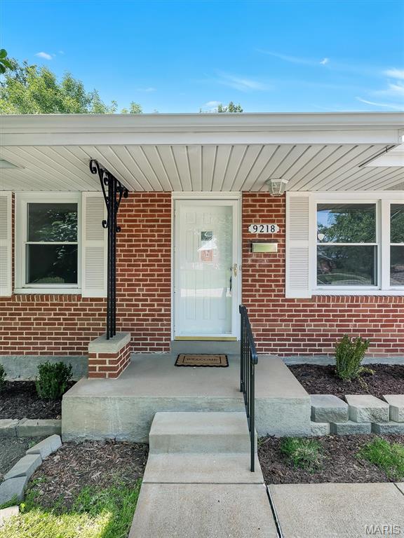 Teakwood Place 3 - Residential