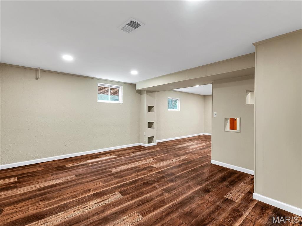 Teakwood Place 3 - Residential