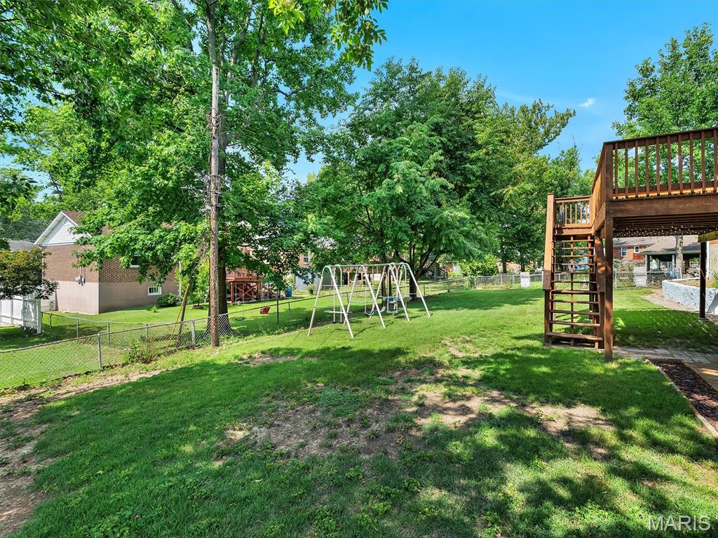 Teakwood Place 3 - Residential