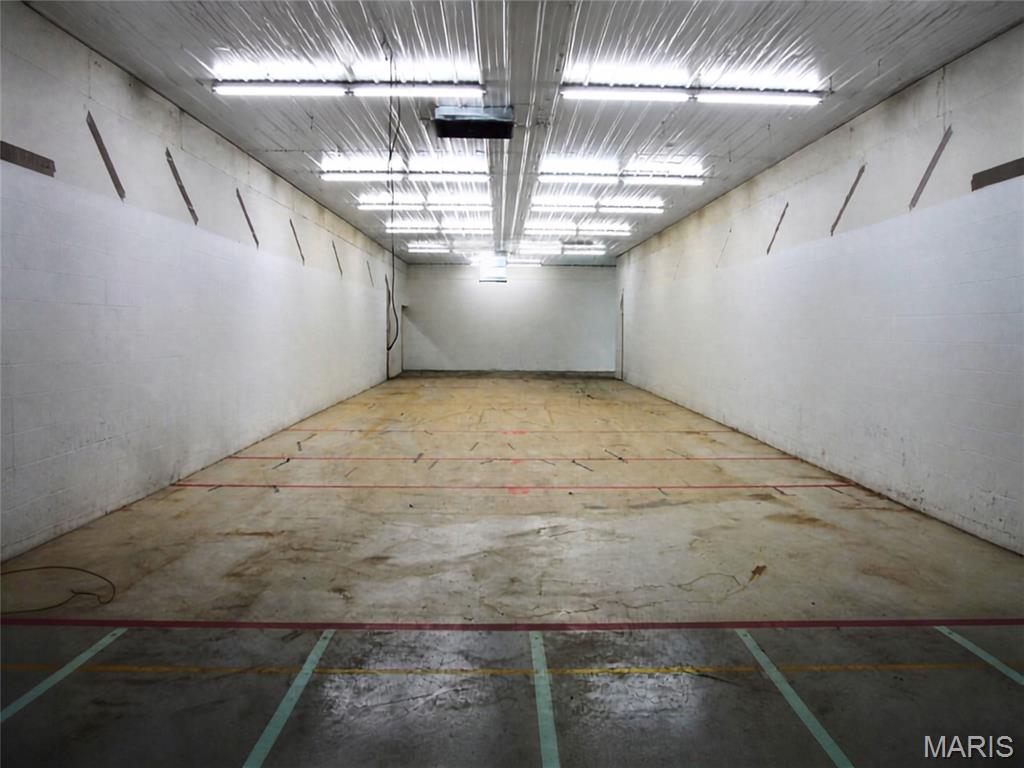 Original Town Huggins Add - Commercial Sale