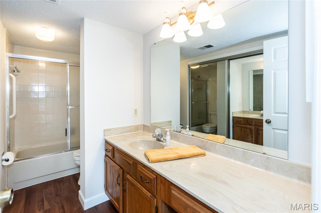 Parkway Gardens Village 1 Condo - Residential