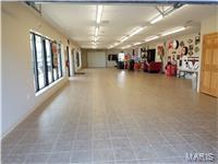 n/a - Commercial Lease