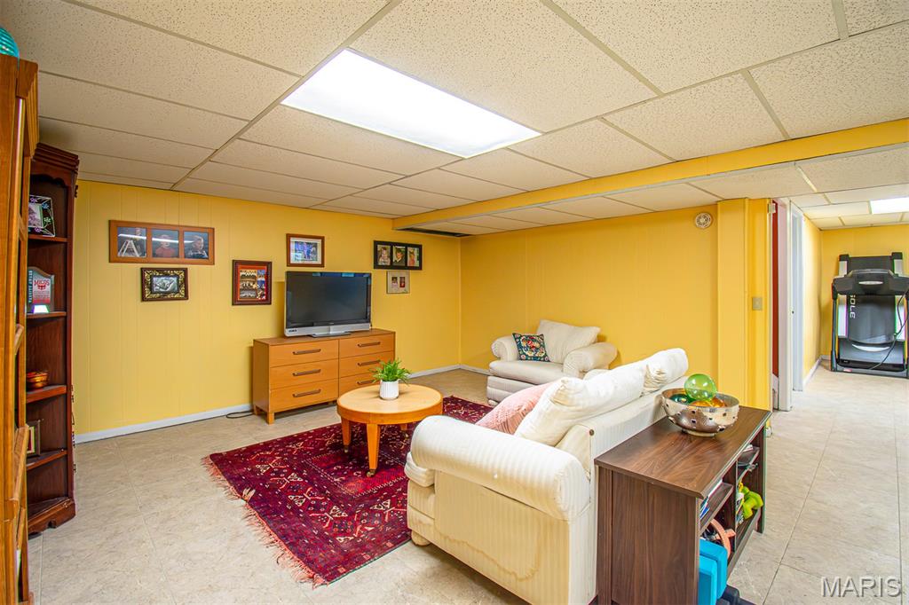 SEVEN PINES - Residential