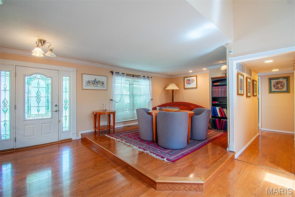 SEVEN PINES - Residential
