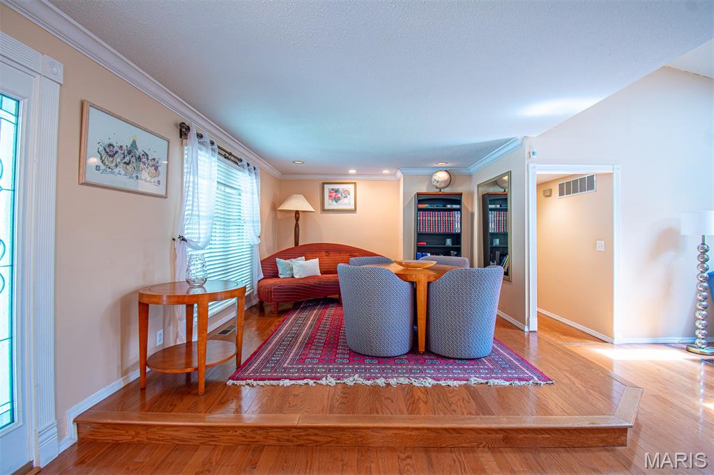 SEVEN PINES - Residential