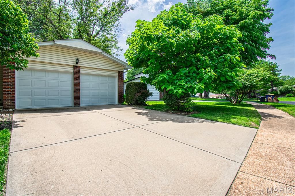 SEVEN PINES - Residential