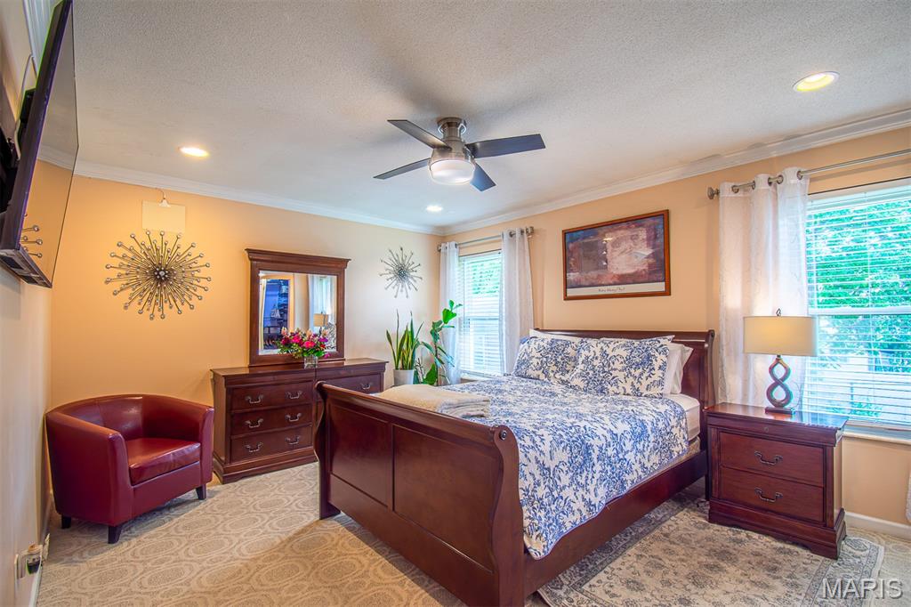 SEVEN PINES - Residential