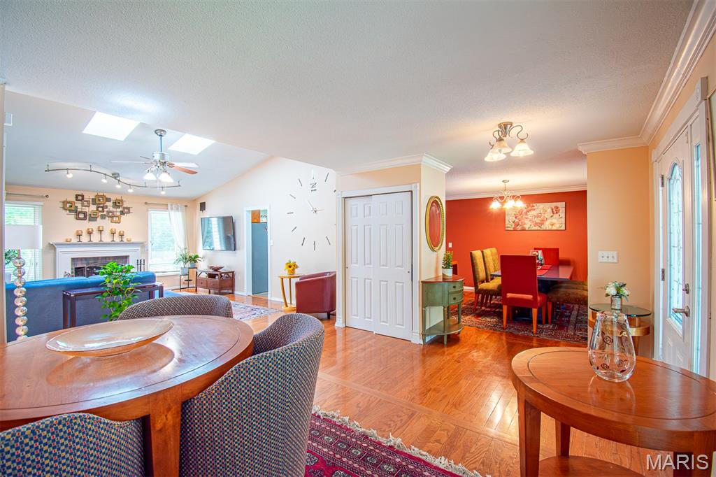 SEVEN PINES - Residential