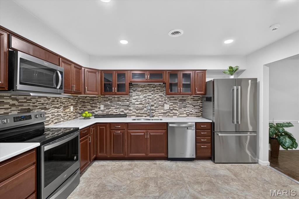 Coeur De Royale Condo Ph 2 1st - Residential