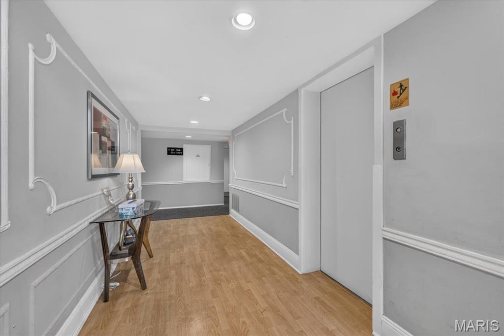 Coeur De Royale Condo Ph 2 1st - Residential