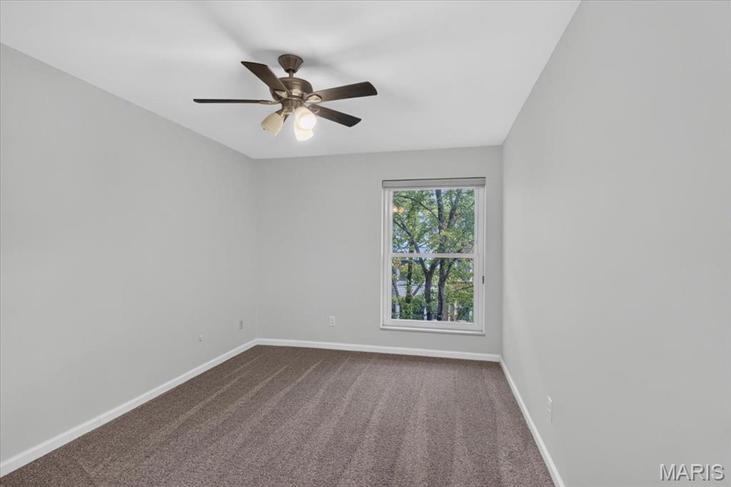 Coeur De Royale Condo Ph 2 1st - Residential
