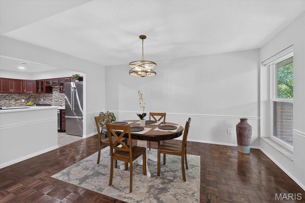 Coeur De Royale Condo Ph 2 1st - Residential