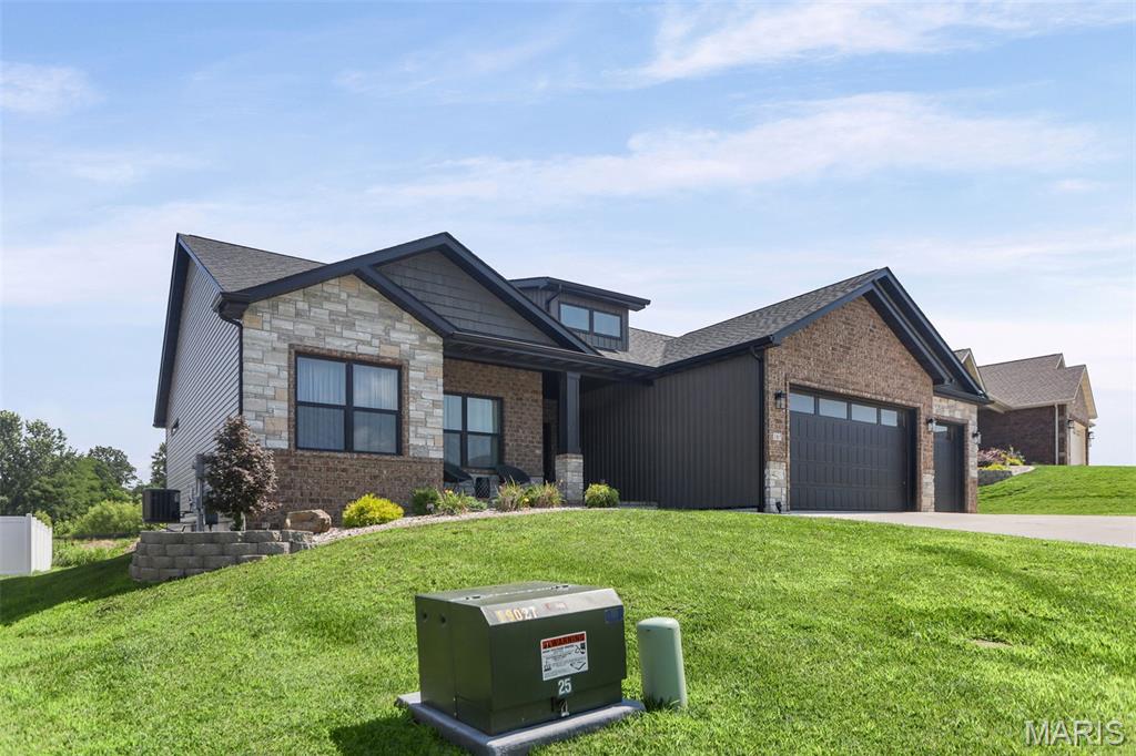 Stonebridge Bluffs 1st Add - Residential