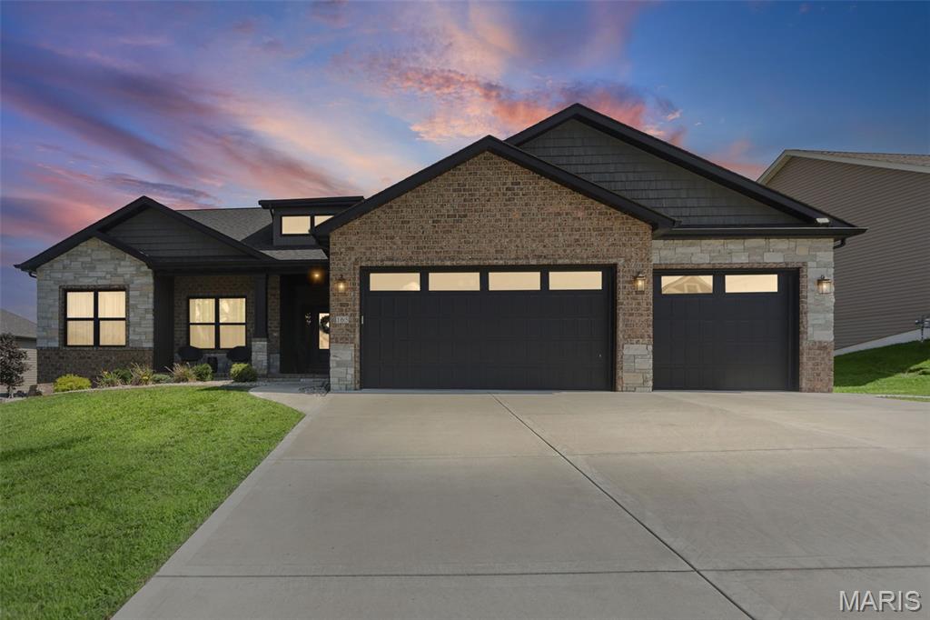 Are you in search of the home of your dreams? Look no further! This beautiful ranch home in a highly sought after subdivision in Stonebridge Bluffs is exactly what your looking for. This property speaks volumes with it's open floor plan, featuring 4 bedrooms, 3 full baths, main floor laundry and bonus room. The vaulted ceiling are a sure way to experience a grand and luxurious feeling of space. Walk out the sliding doors to a beautiful fenced deck and walk out gate. This home has space galore to meet any of your family needs. Contact your favorite agent to schedule your appointment today, or contact me to appoint you a reliable agent to assist you. Agent is to verify all measurements etc.. Send Earnest monies to Abstract & Titles, Collinsville. Offers 48 hours