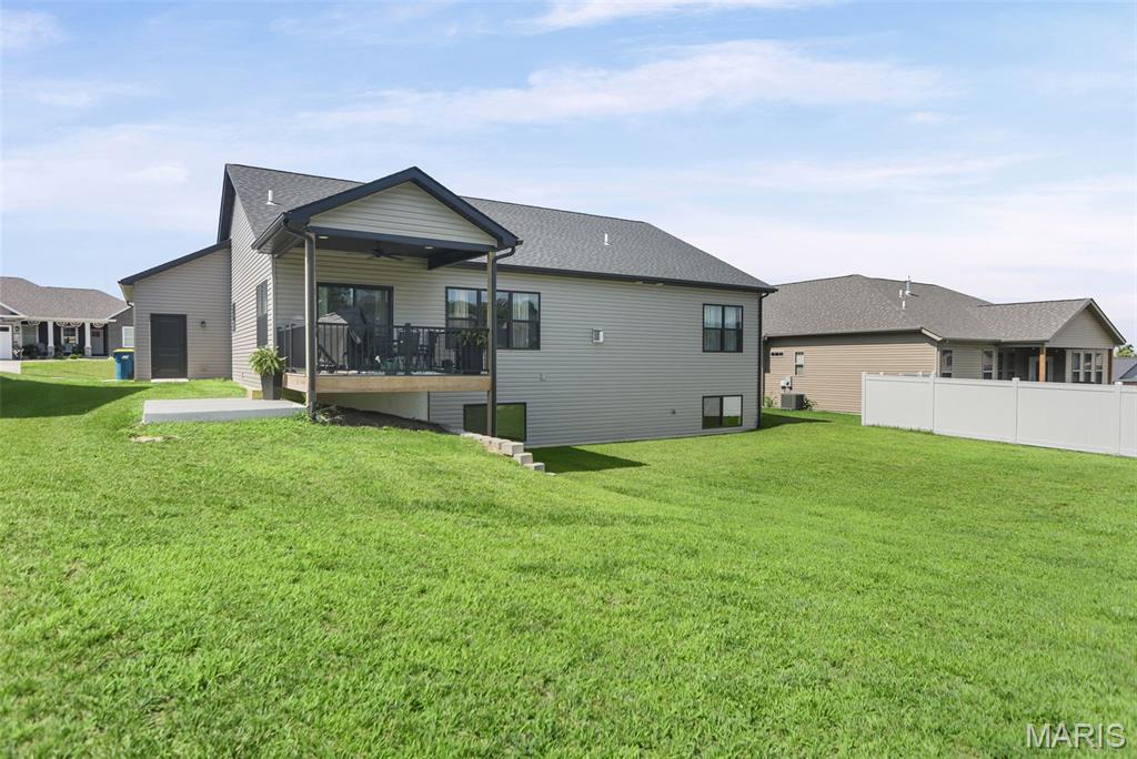 Stonebridge Bluffs 1st Add - Residential