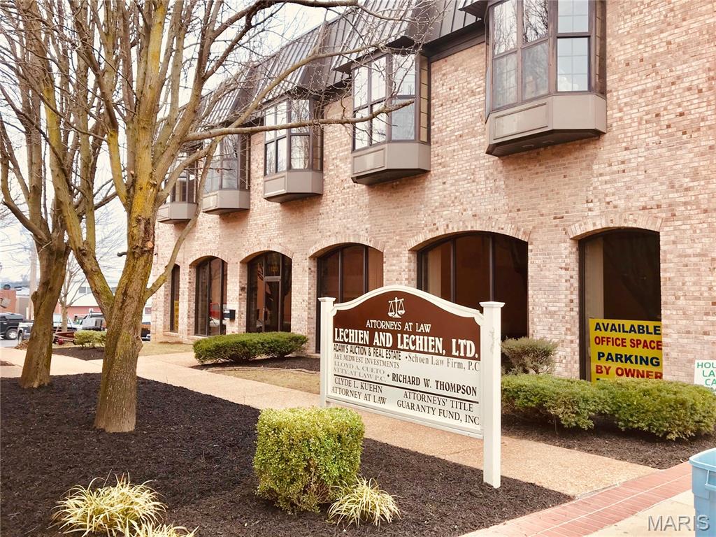 Belleville - Commercial Sale
