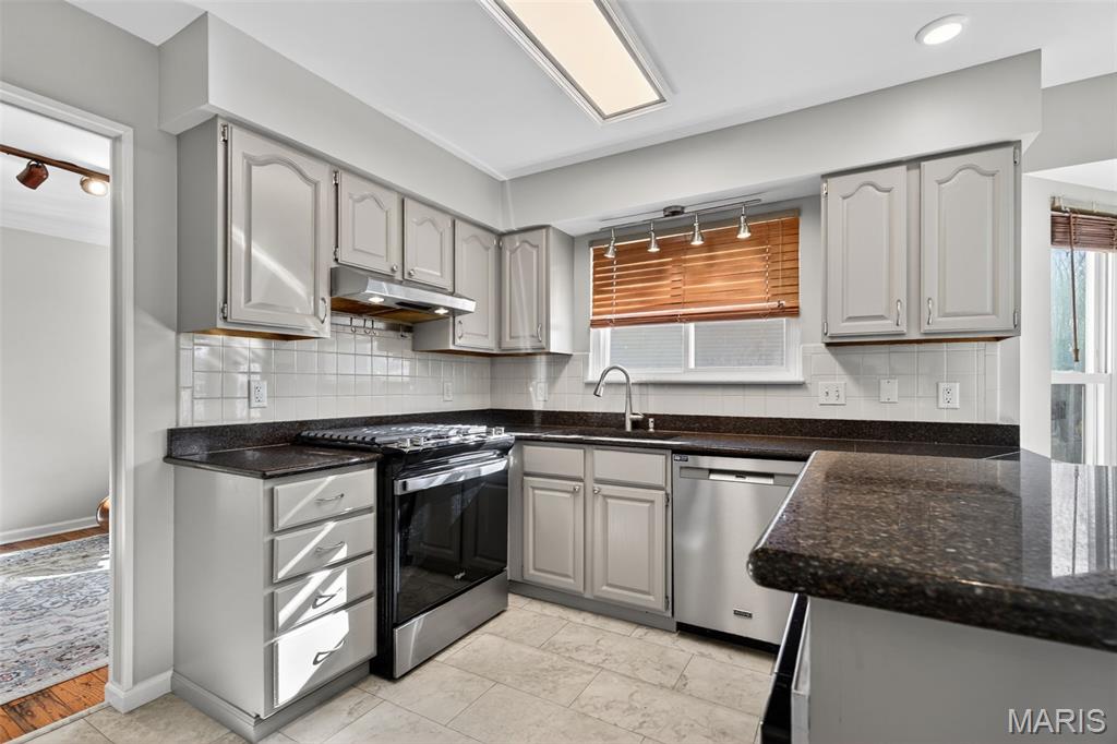 Whittington Place Aka Ashland Place - Residential