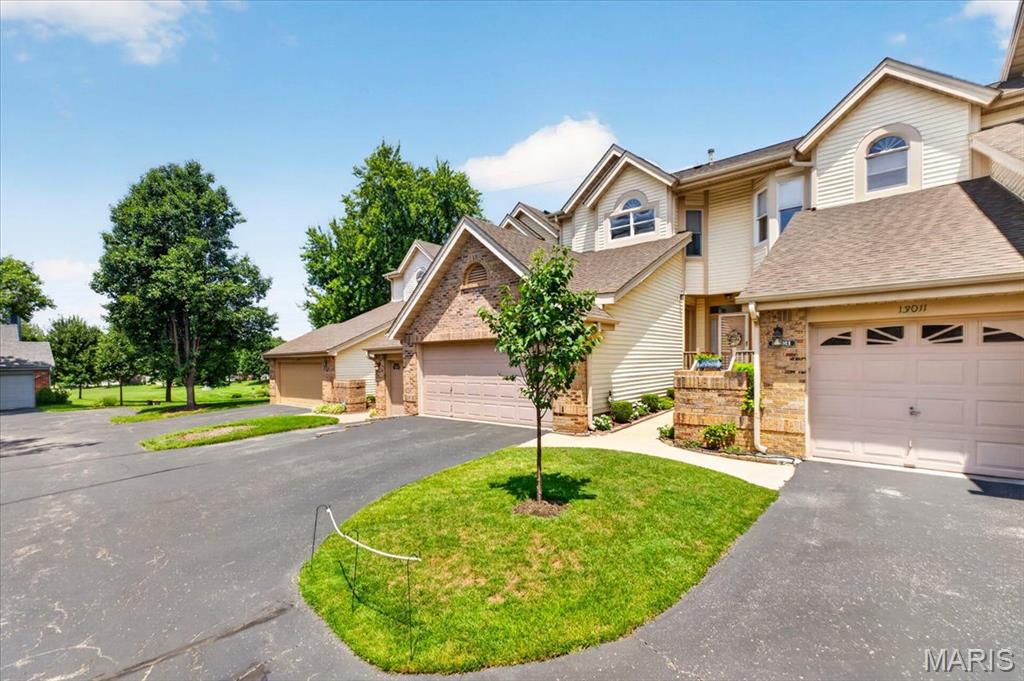 Field Pointe Condo Ten - Residential
