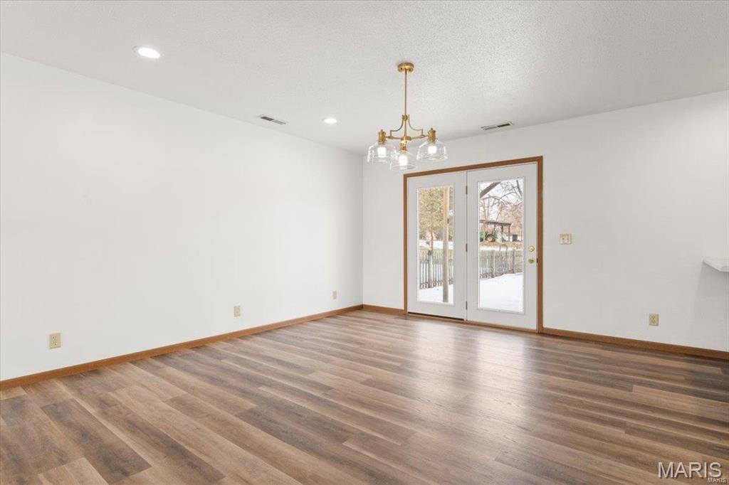 CLINTON HILLS - Residential Lease