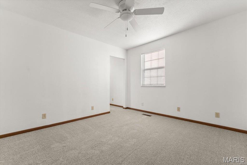 CLINTON HILLS - Residential Lease