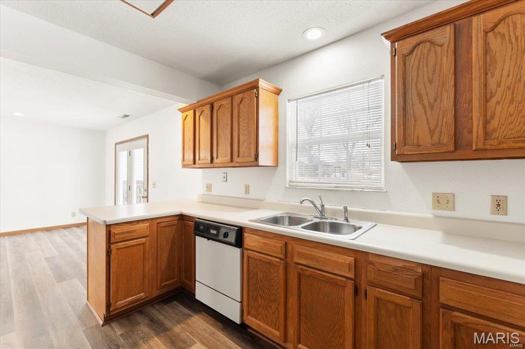 CLINTON HILLS - Residential Lease