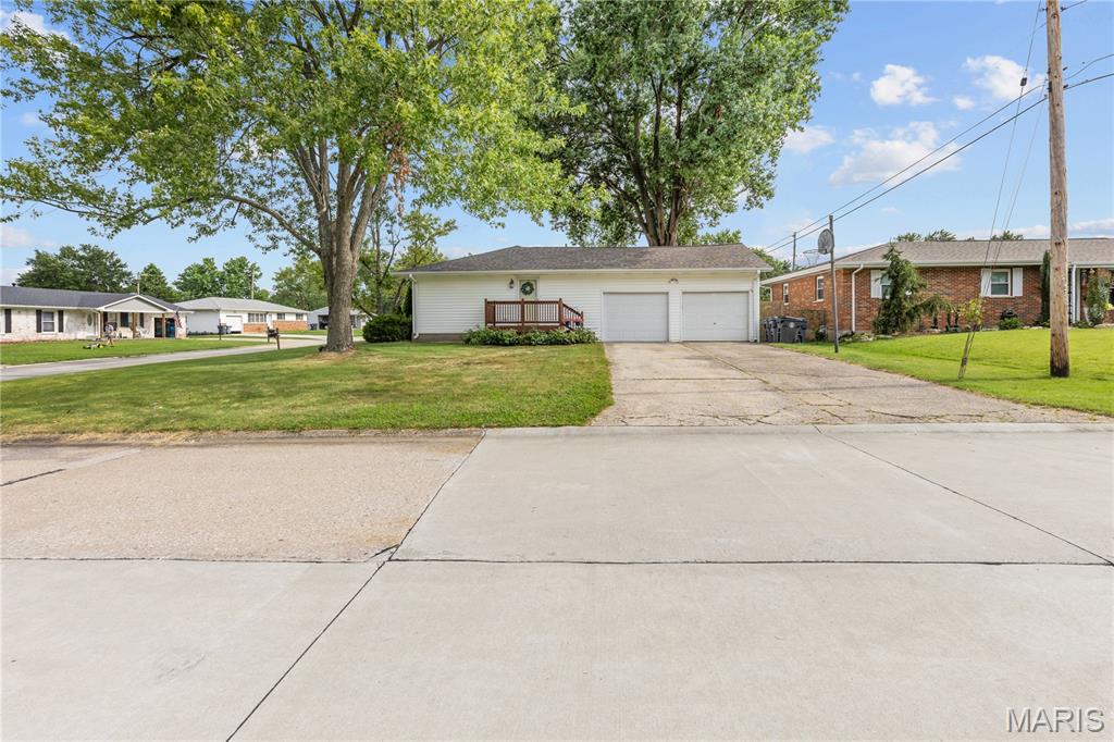 Tropic Aire Meadows #1 - Residential