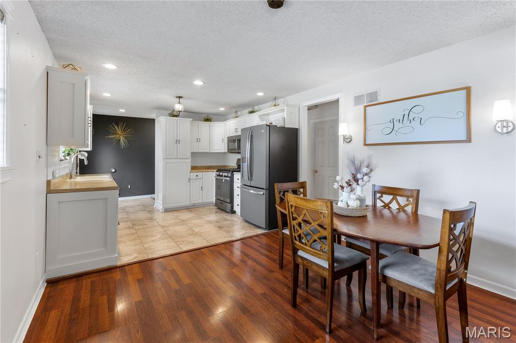 Tropic Aire Meadows #1 - Residential