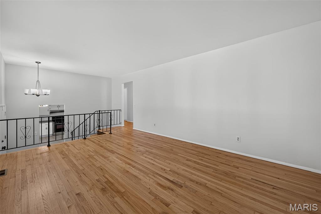 Flamingo Park 15 - Residential Lease