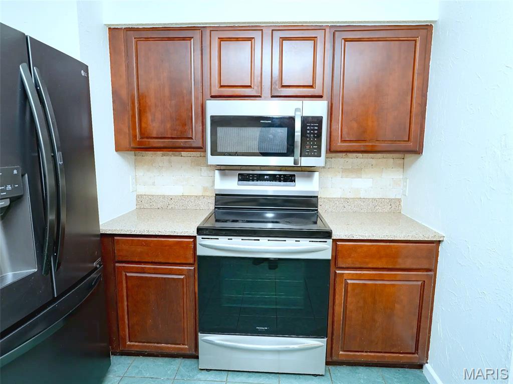 Briarcliff Condo Bldg 11 - Residential